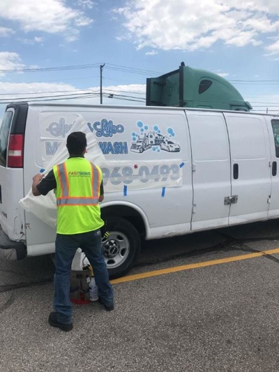 vehicle graphics Photo